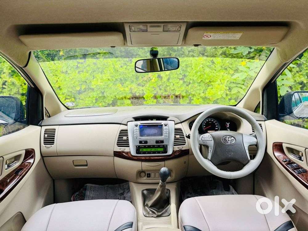 Toyota Innova 2.5 V 7 Str, 2013, Diesel