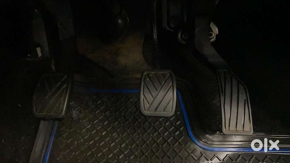 Maruti Suzuki Swift 2011-2014 Vxi, 2013, Petrol