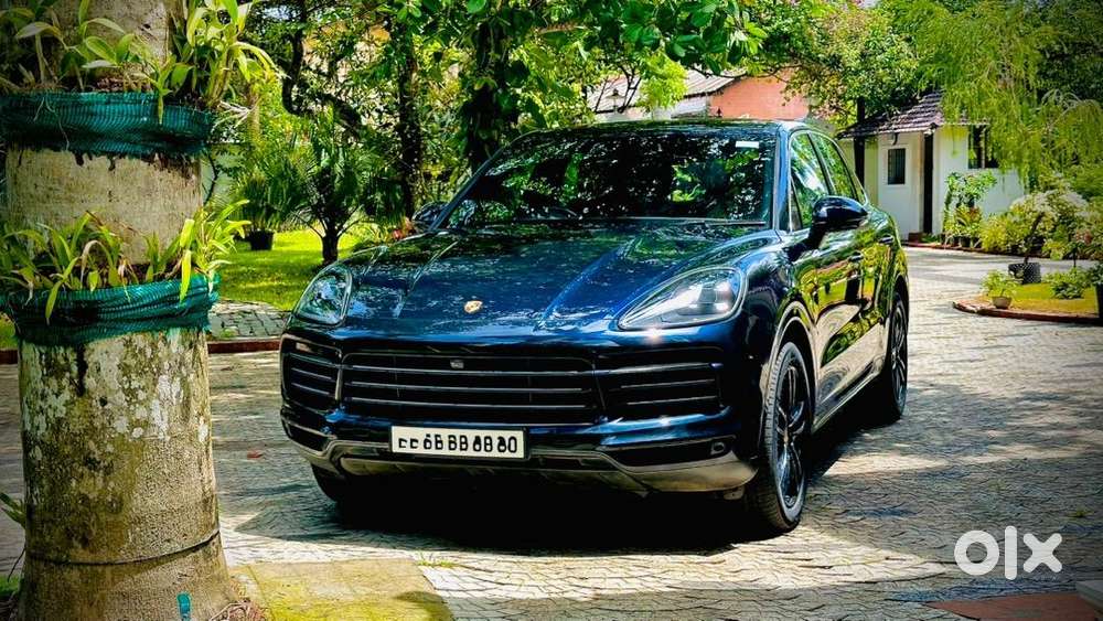 Porsche Cayenne - Fully Loaded - Clean Car
