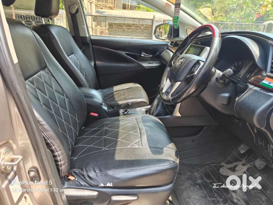 Toyota Innova Crysta 2.4 V 8 Str, 2017, Diesel
