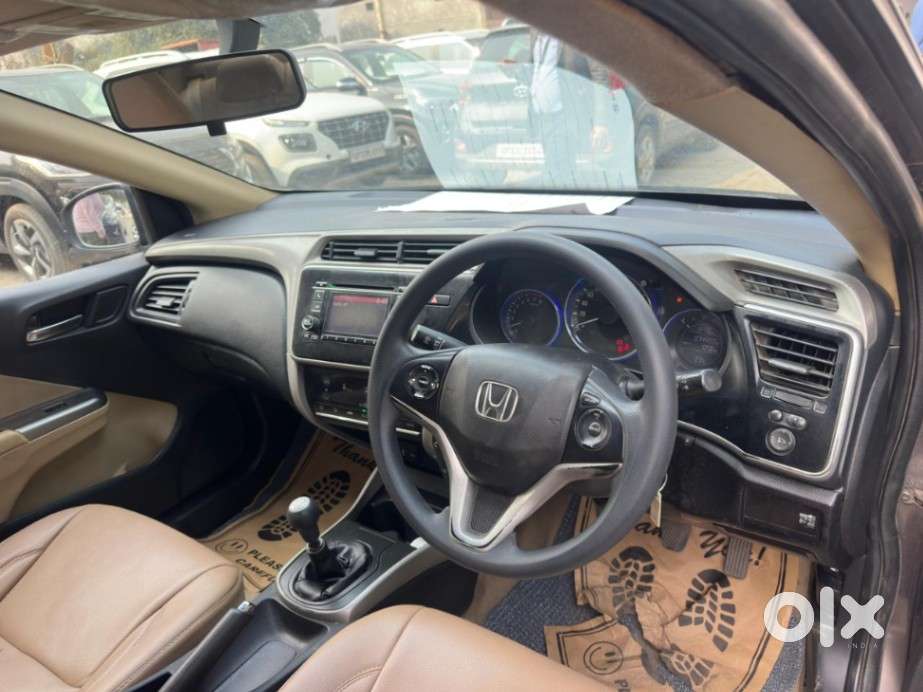 Honda City V At, 2016, Petrol