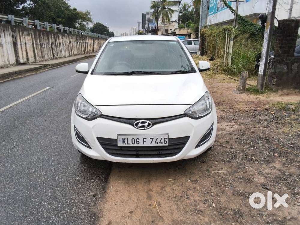 Hyundai I20 Magna Optional 1.2, 2012, Petrol