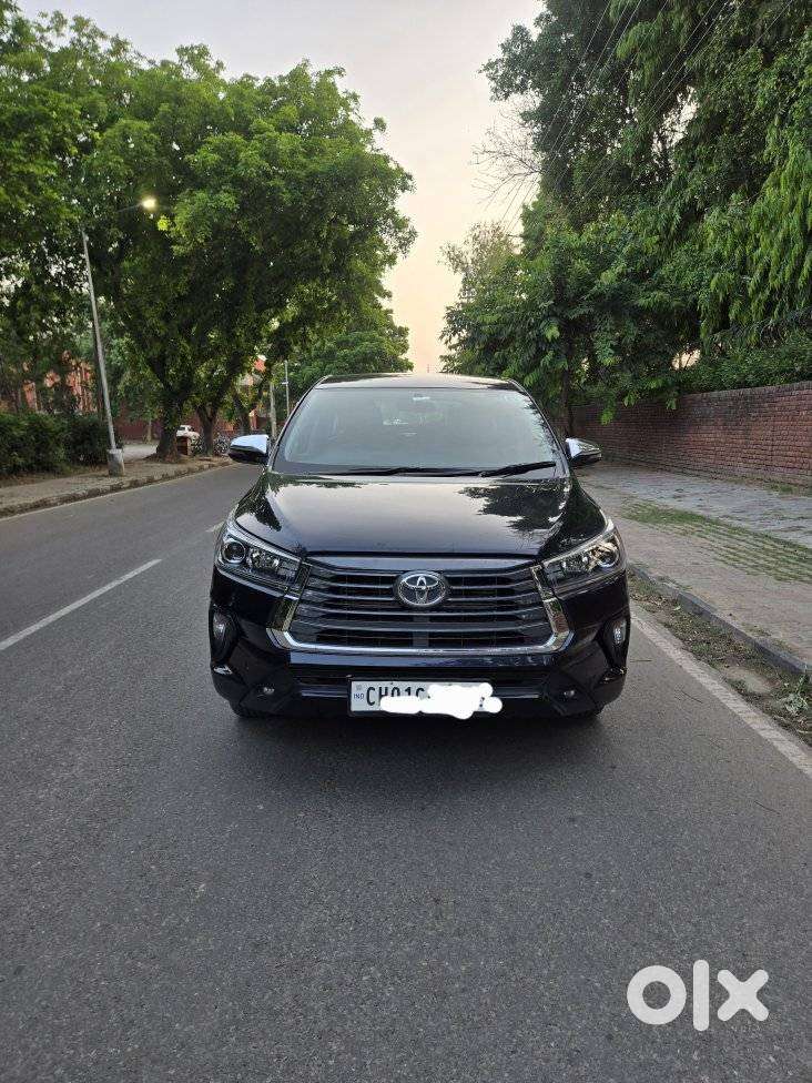 Toyota Innova Crysta Zx 2.4 Diesel 7 Seater, 2021, Diesel