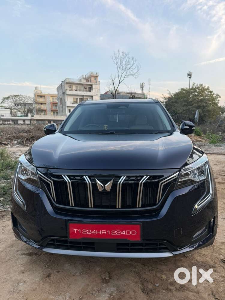 Mahindra Xuv700 2024 Diesel Automatic Year