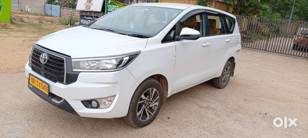 Toyota Innova Crysta 2.4 Gx Mt 8s, 2025, Diesel