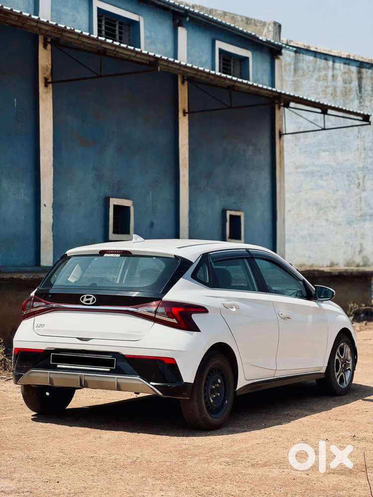 Hyundai I20 Sportz 1.2 Mt, 2023, Petrol