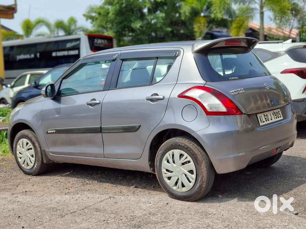 Maruti Suzuki Swift Vxi 1.2 Abs Bs-iv, 2015, Petrol
