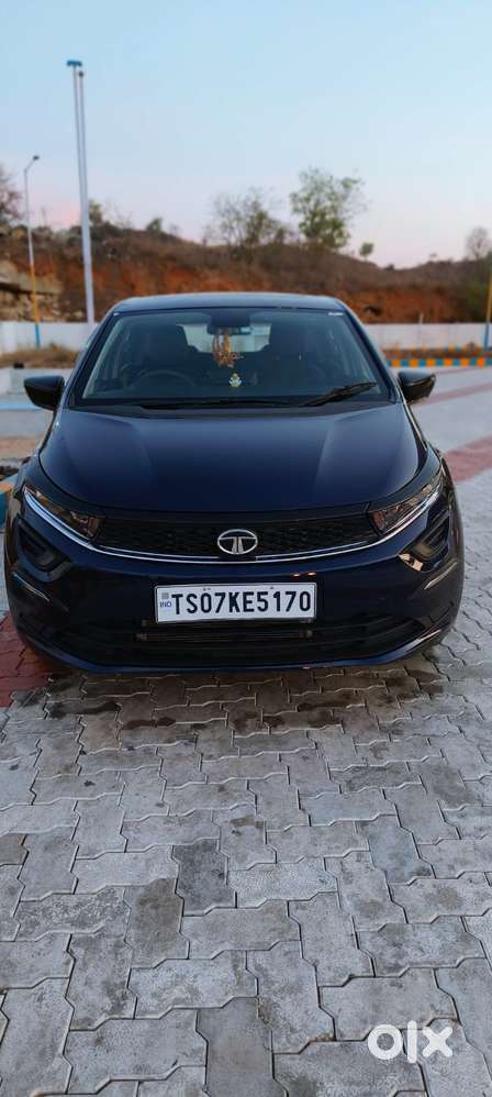 Tata Altroz Xm(s) Petrol – Nov 2023  35,000 Km  1st Owner  ₹7,00,00