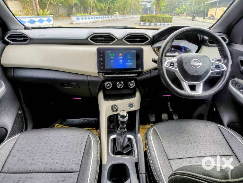 Nissan Magnite 1.0 Xv, 2022, Petrol