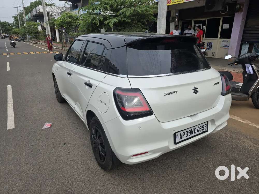 Maruti Suzuki Swift Lxi 2025 Model