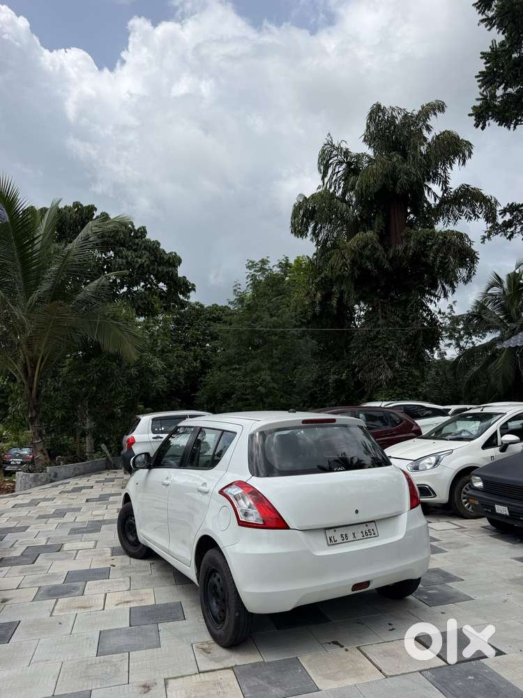 Maruti Suzuki Swift Vxi, 2018, Petrol