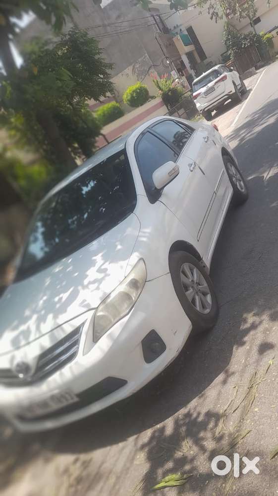 Toyota Corolla Altis, 2011, Diesel