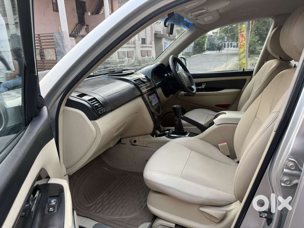 Mahindra Ssangyong Rexton Rx5, 2013, Diesel