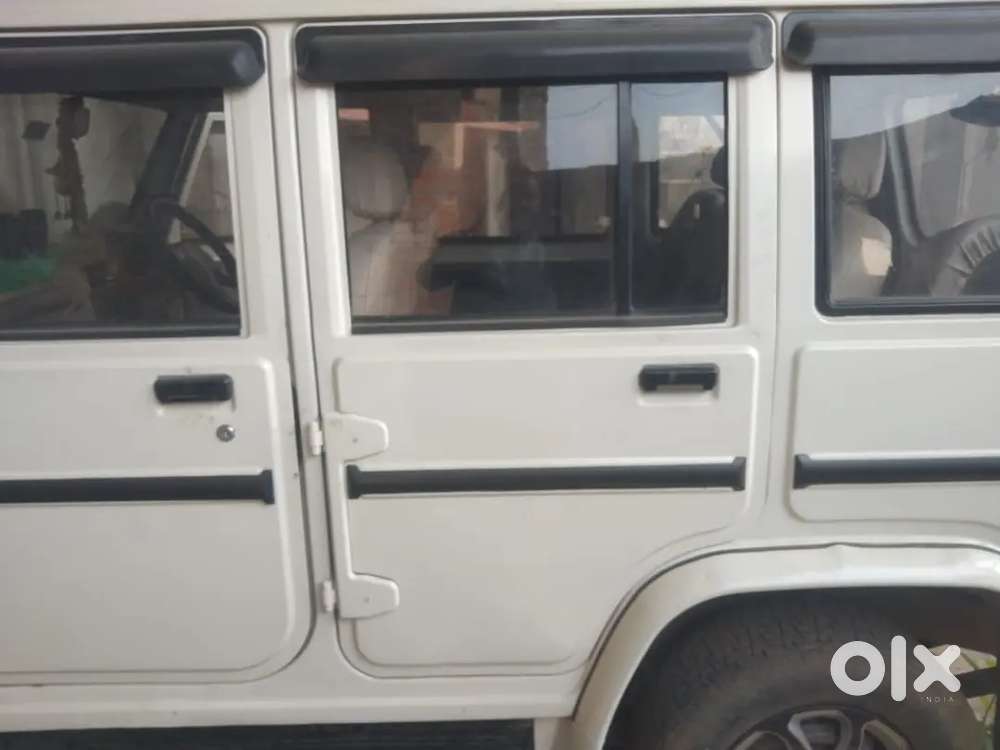 Mahindra Bolero 2012