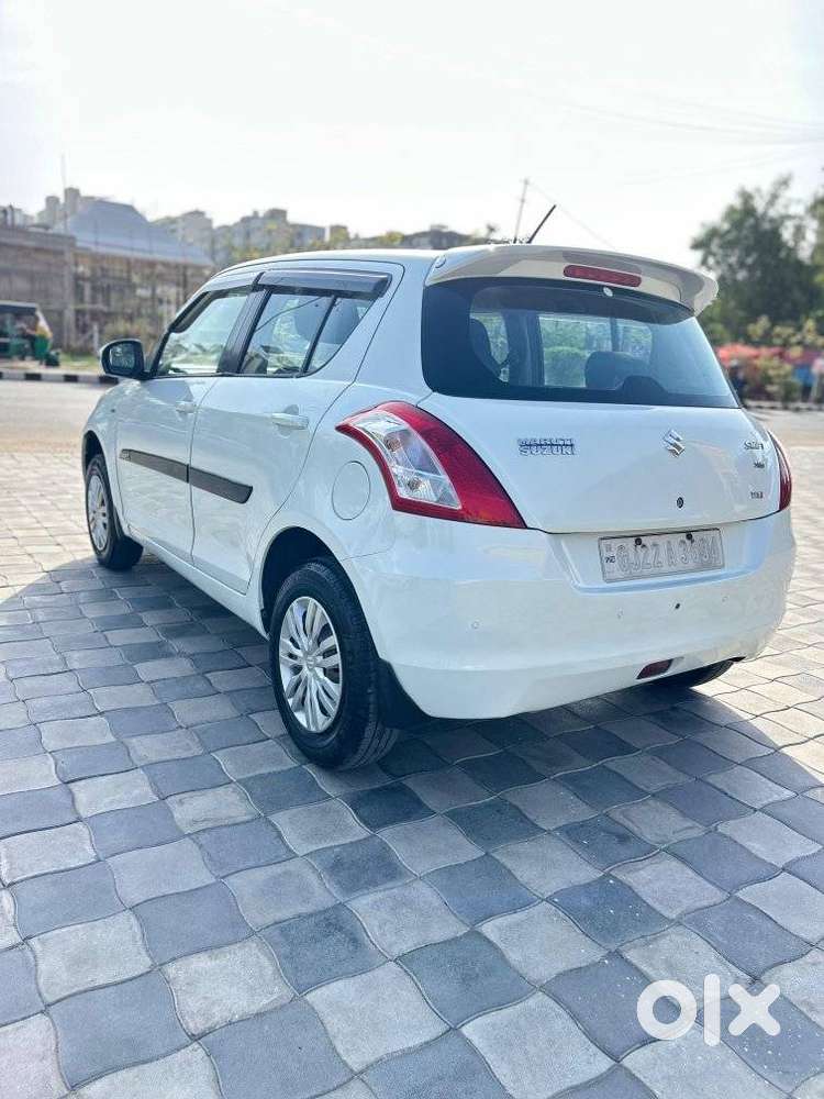 Maruti Suzuki Swift Vxi, 2014, Petrol