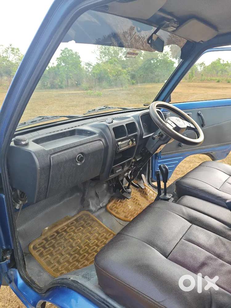 Maruti Suzuki Omni 8 Seater 2006