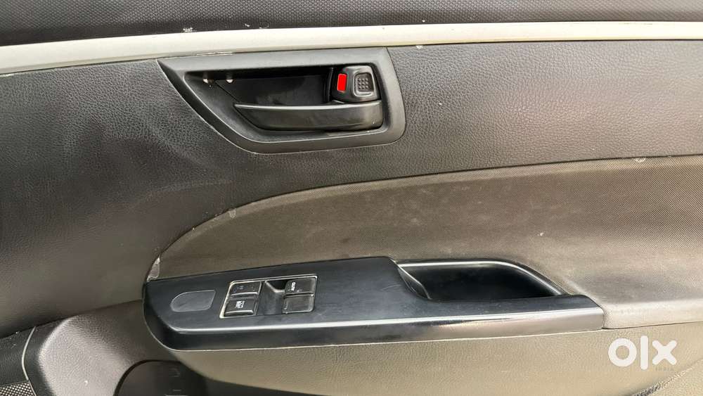 Maruti Suzuki Swift 1.2 Lxi (o), 2017, Petrol