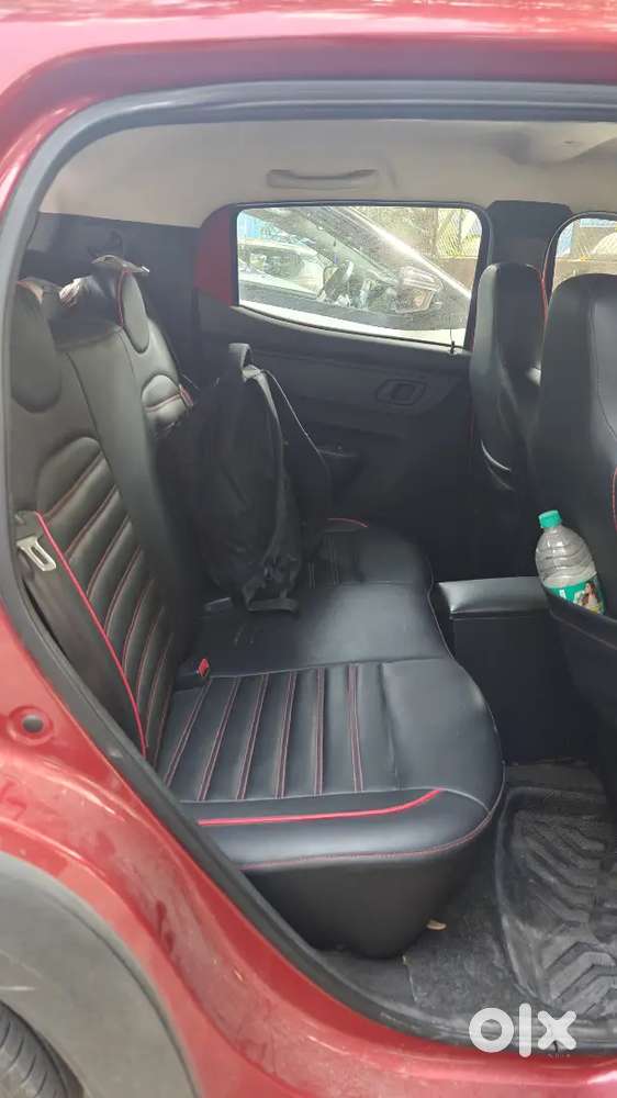 Sparingly Used Renault Rxt O Kwid Red Color