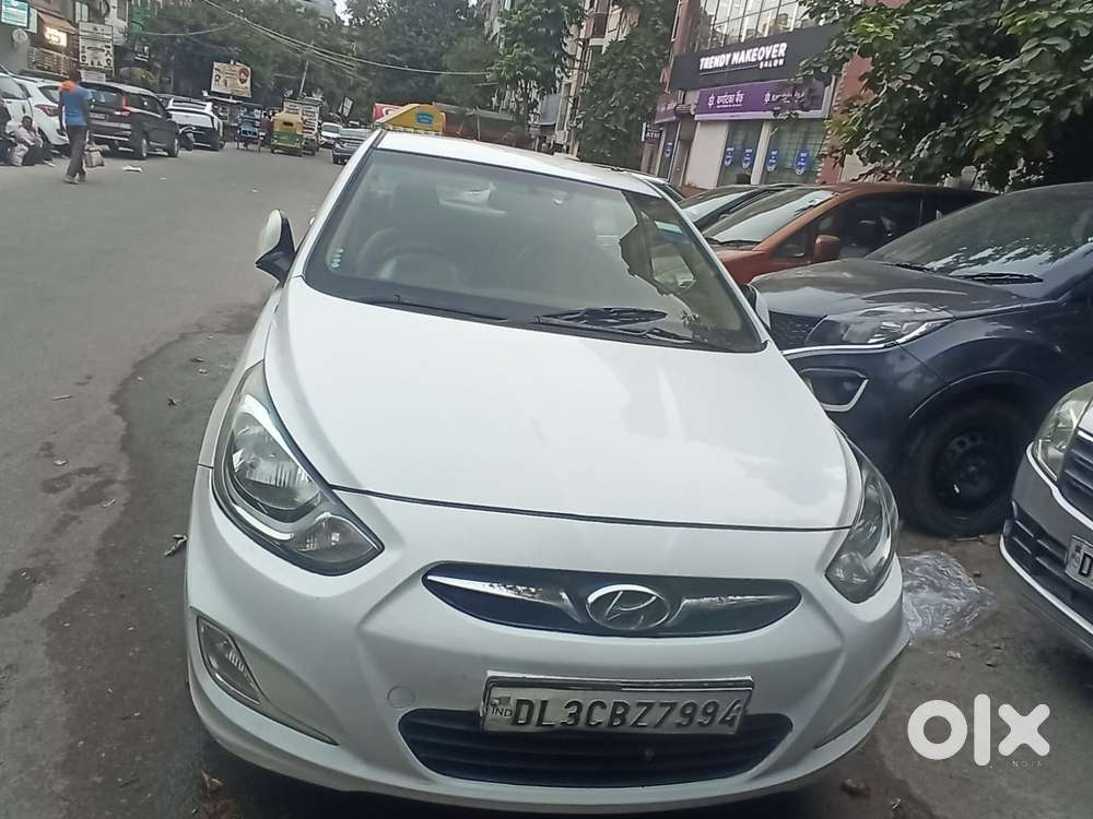 Hyundai Verna Vtvt 1.6 Sx, 2013, Petrol