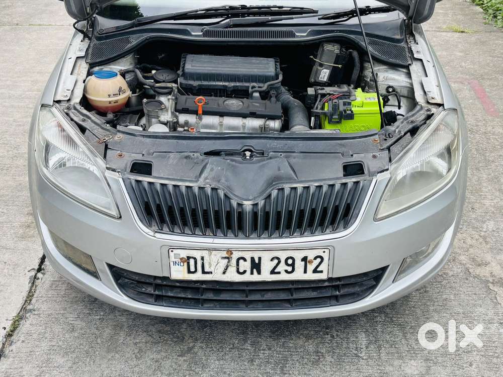 Skoda Rapid 1.6 Mpi Ambition, 2012, Petrol