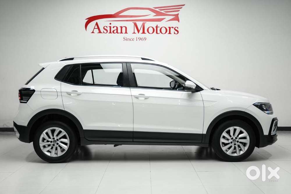 Volkswagen Taigun 1.0 Tsi Highline At, 2022, Petrol