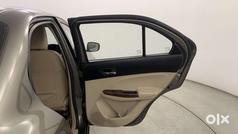 Maruti Suzuki Dzire 1.2 Zxi Plus Amt, 2017, Petrol