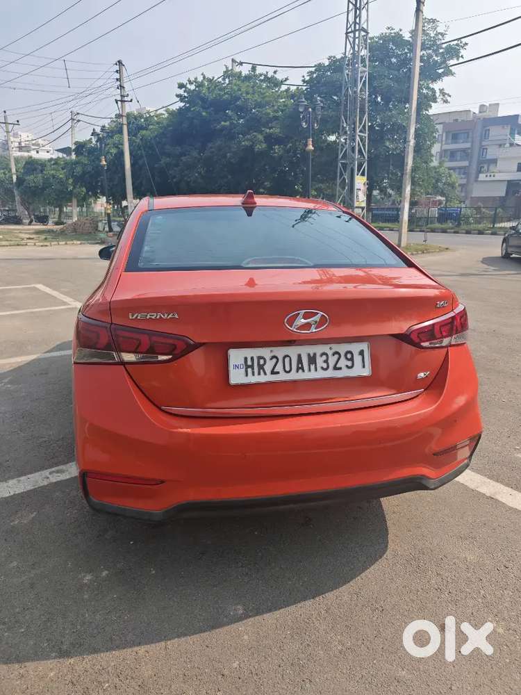 Hyundai Verna Top Model, 1st Owner, Excellent Condition..