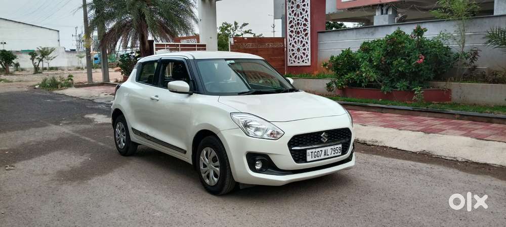 Maruti Suzuki Swift Vxi + Manual, 2023, Petrol
