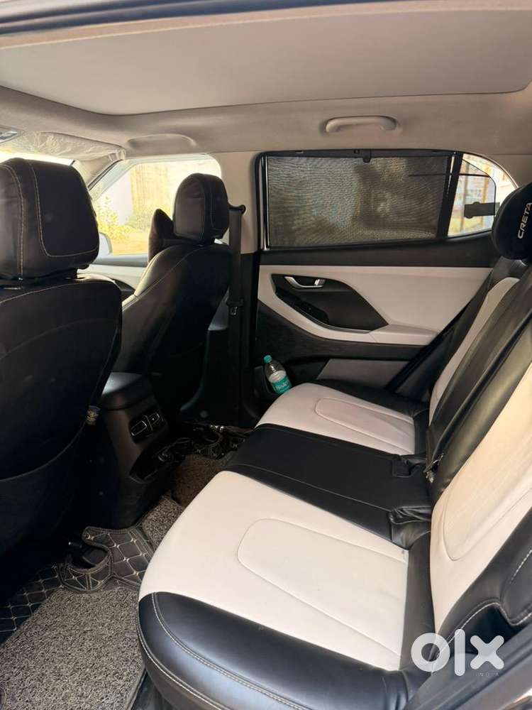 Hyundai Petrol Manual 2022