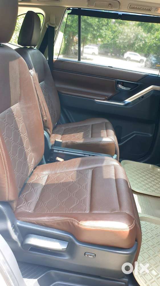 Toyota Innova Hycross Zx(o), 2023, Petrol