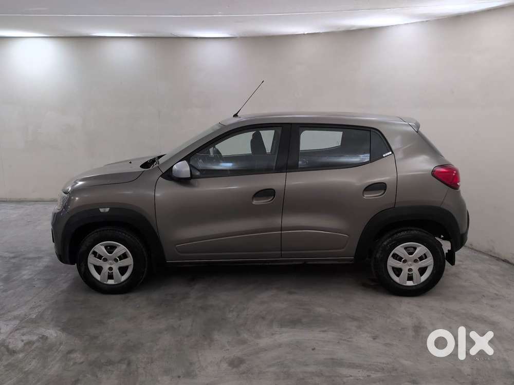 Renault Kwid 2019-ongoing 1.0 Rxt Amt (o), 2018, Petrol