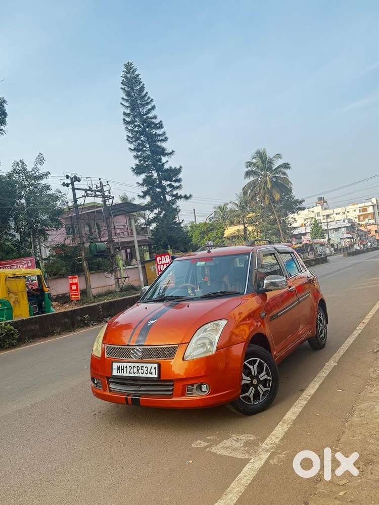 Maruti Suzuki Swift Vxi + Manual, 2006, Petrol