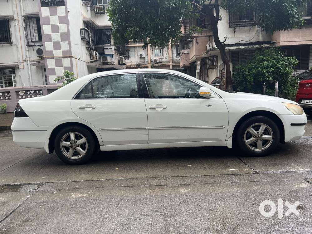 Honda Accord 2.4 Elegance Manual, 2007, Cng & Hybrids