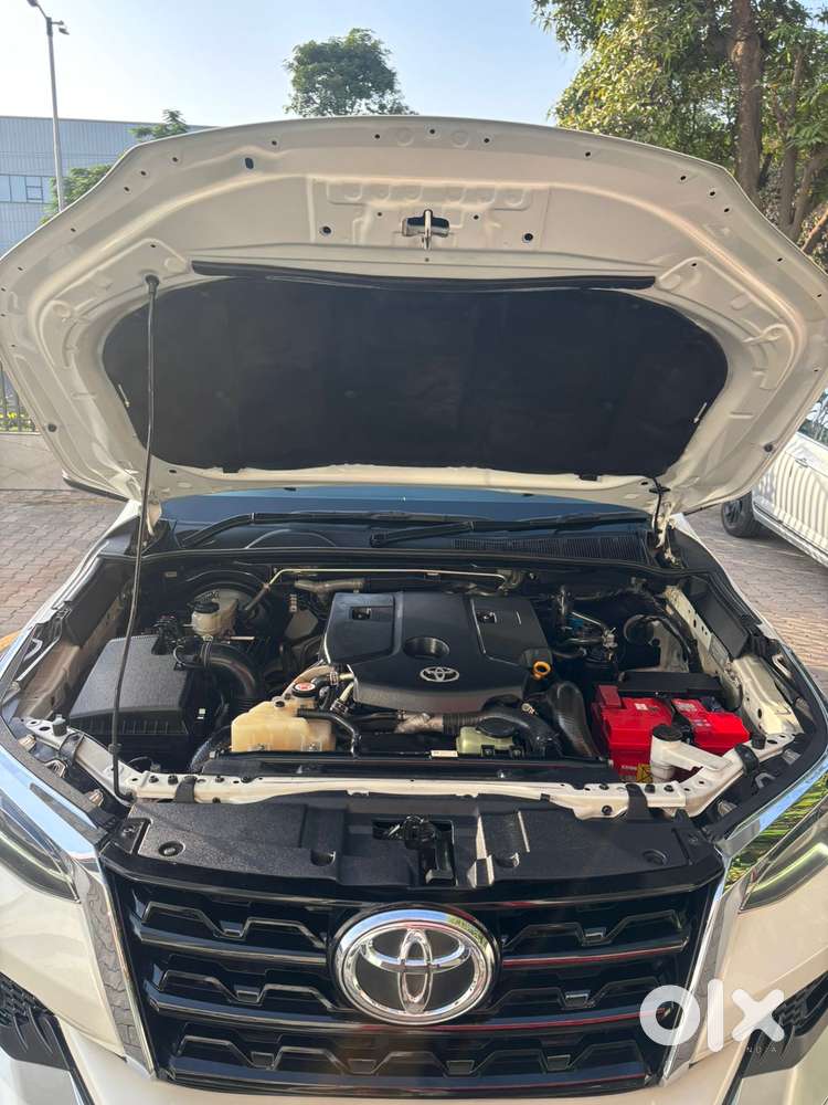 Toyota Fortuner 4x2 At 2.8 Diesel, 2024