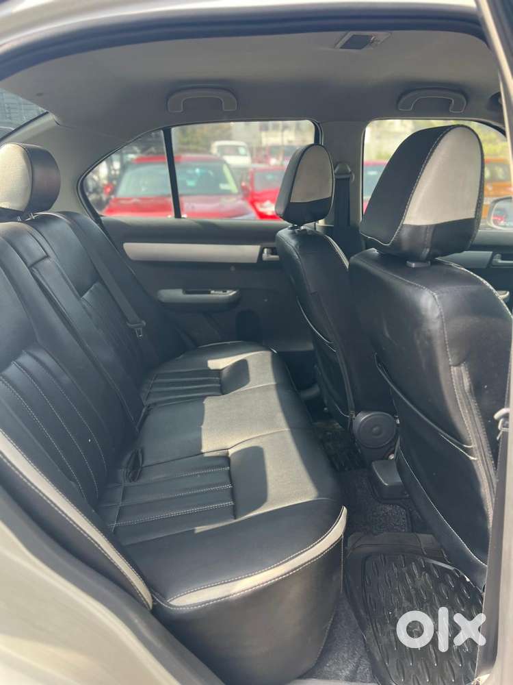 Maruti Suzuki Swift Dzire Vxi, 2011, Petrol