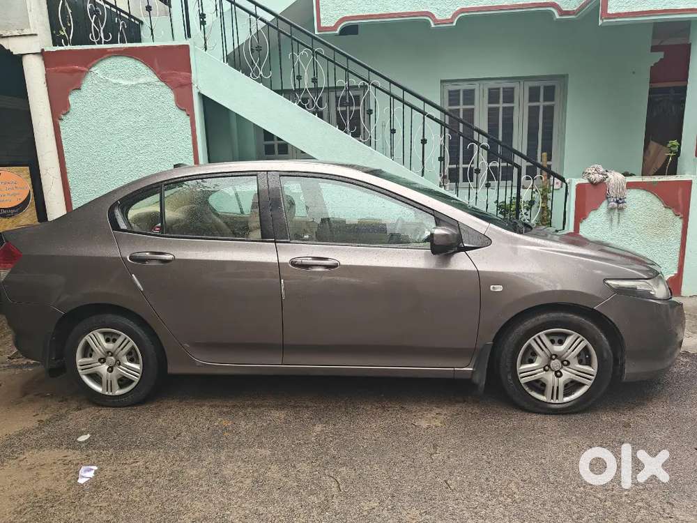 Enthusiast Owned City Petrol 2011 Fc 2031