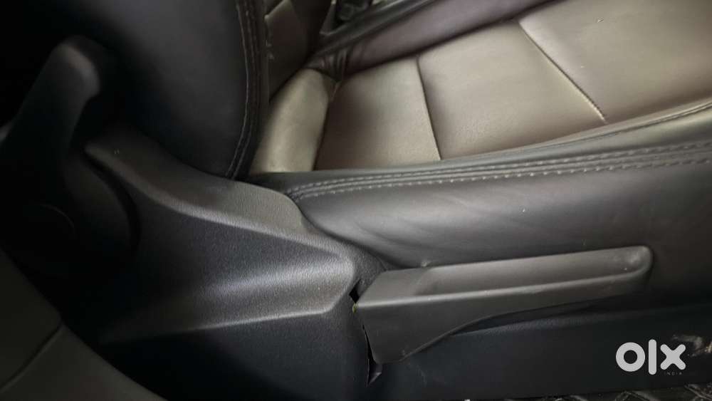 Skoda Slavia 1.0 Ambition Tsi, 2022, Petrol