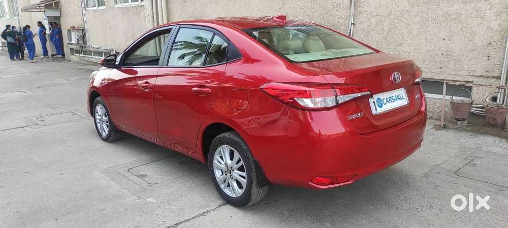Toyota Yaris J Cvt, 2019, Petrol
