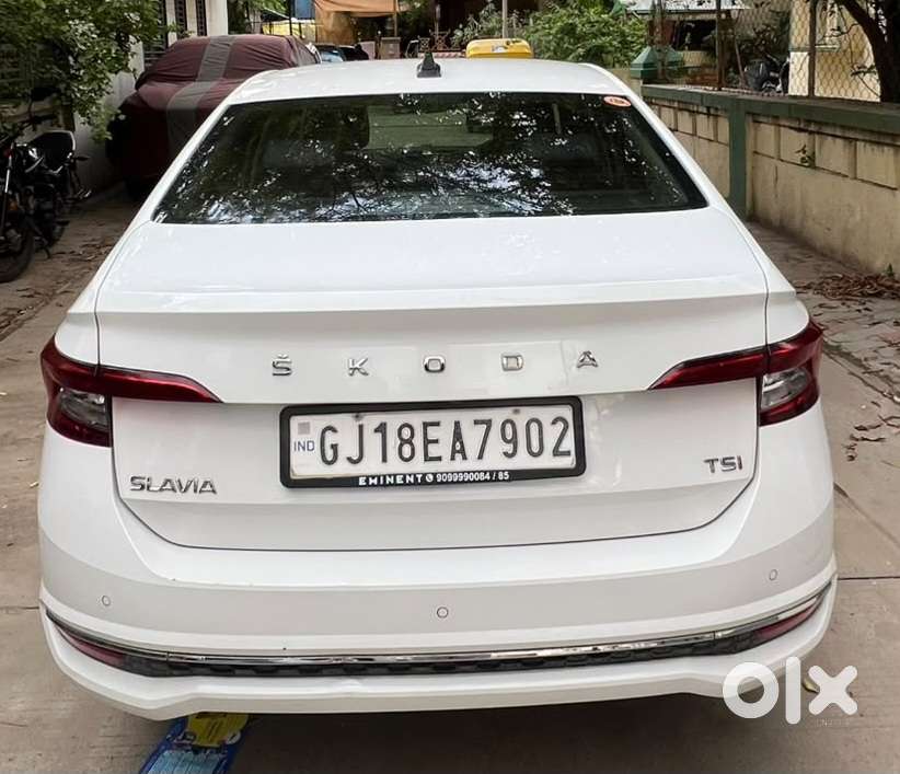 Skoda Slavia 1.5 Tsi Style At, 2023, Petrol