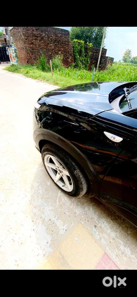 Hyundai Venue Petrol 2023
