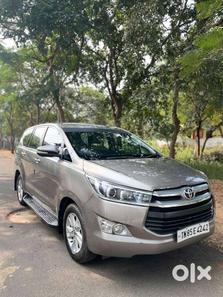 Toyota Innova Crysta 2.4 V, 2017, Diesel