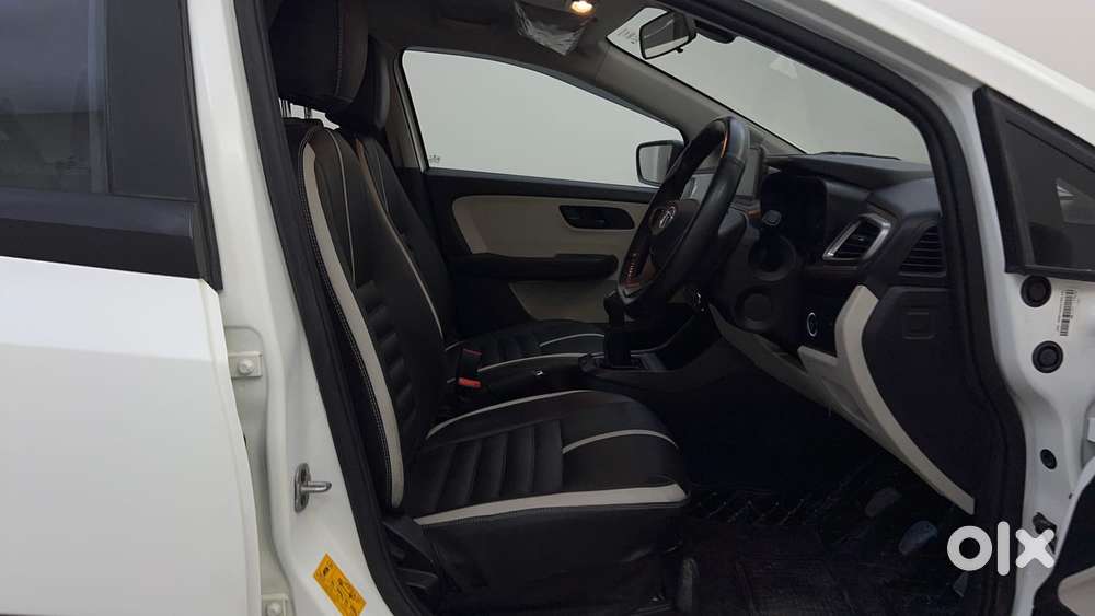 Tata Altroz 1.2 Xt, 2022, Petrol