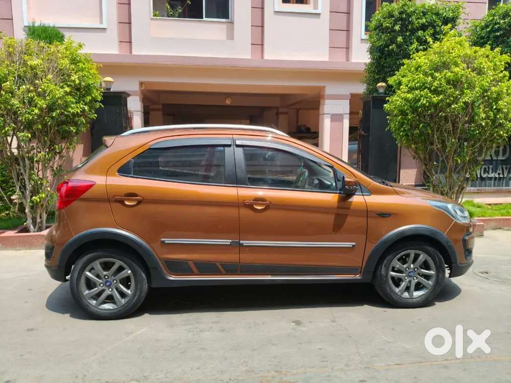 Ford Freestyle 2021 Petrol 80000 Km Driven