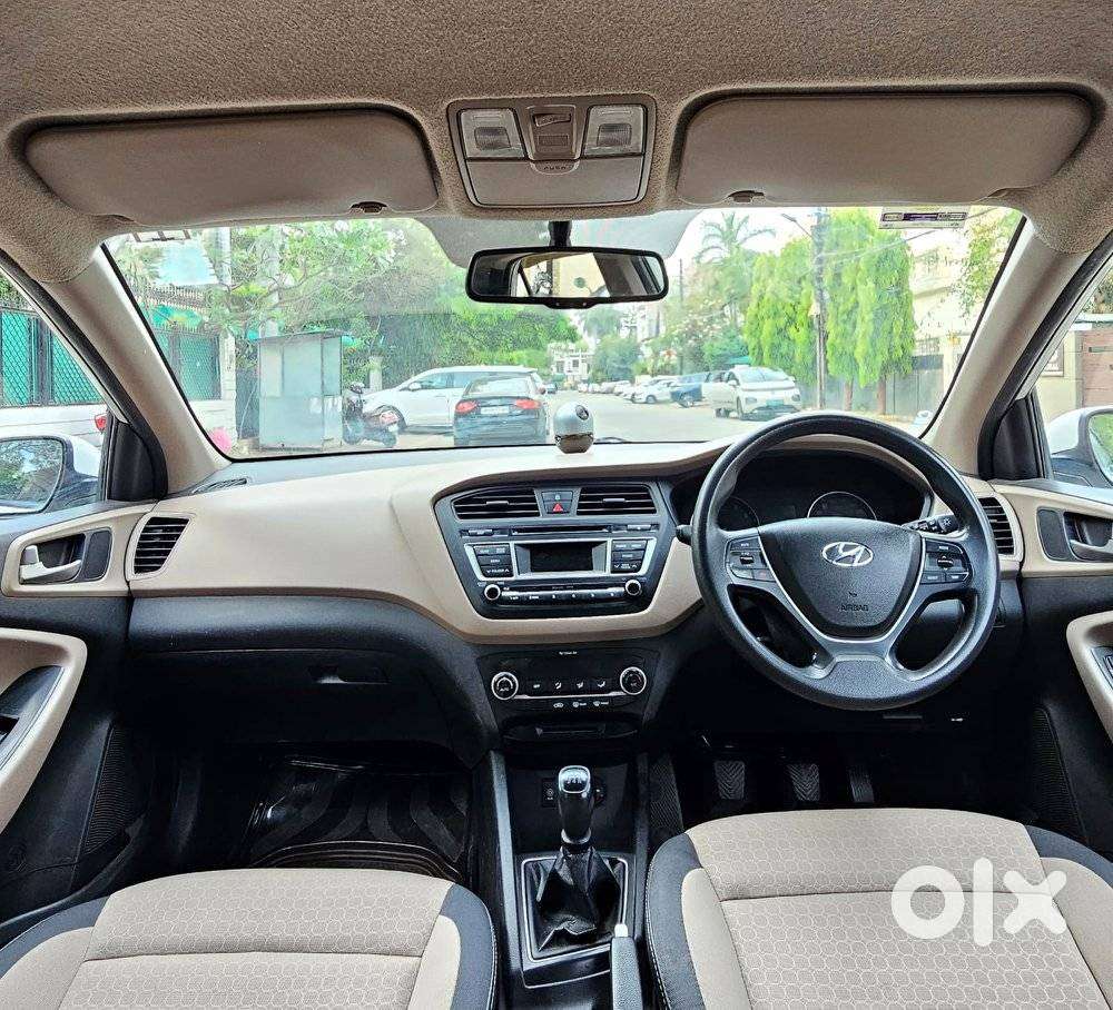 Hyundai I20 Sportz 1.2 Bs-iv, 2015, Petrol