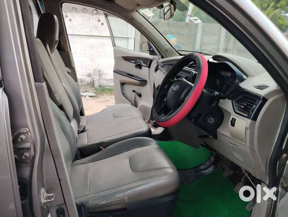 Mahindra Kuv 100, 2017, Diesel