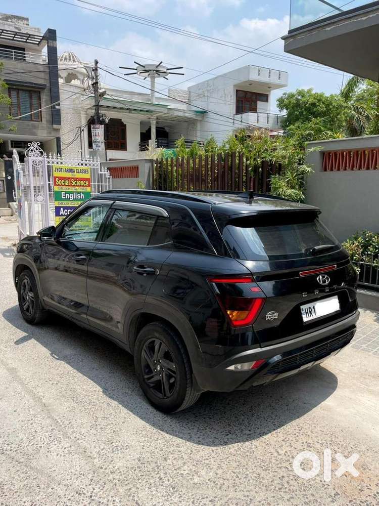 Hyundai Creta Petrol Sunroof 8/2023 S+ Knight Edition