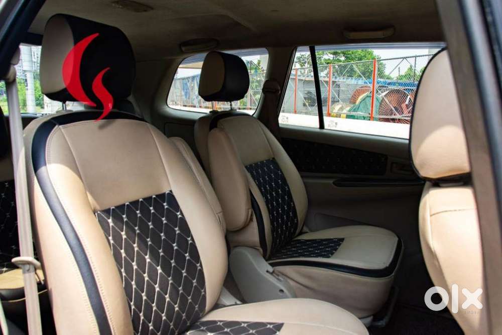 Toyota Innova 2.5 Z Diesel 7 Seater, 2014, Diesel