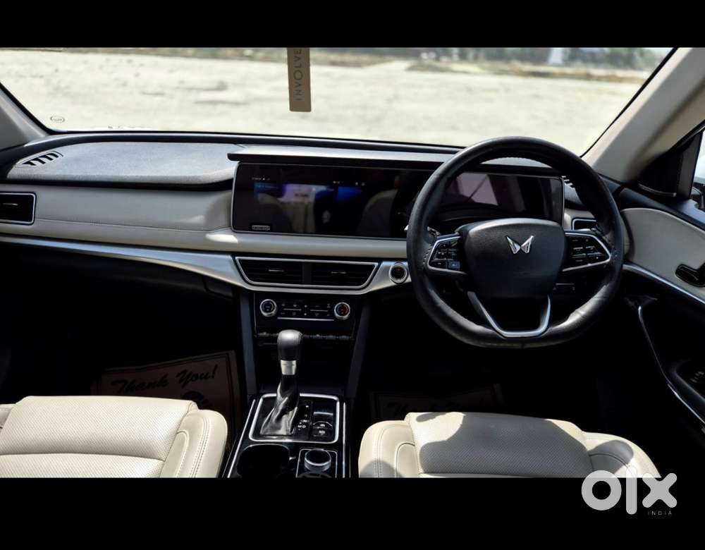 Mahindra Xuv700 2.2 Ax 7 Diesel At Luxury Pack Str, 2022, Diesel