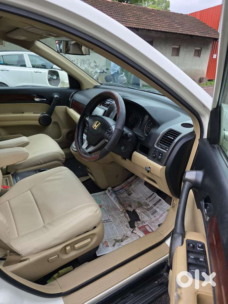 Honda Cr-v At With Sun Roof, 2011, Cng & Hybrids