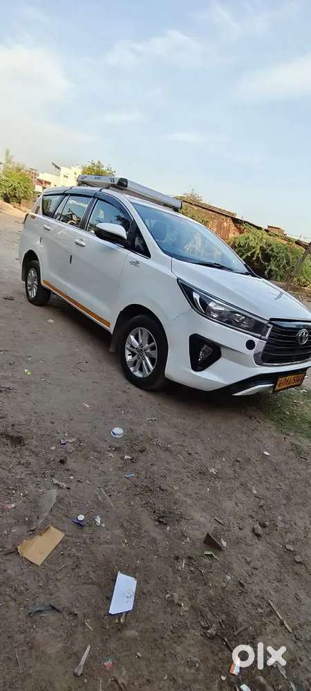 Toyota Innova Crysta 2017